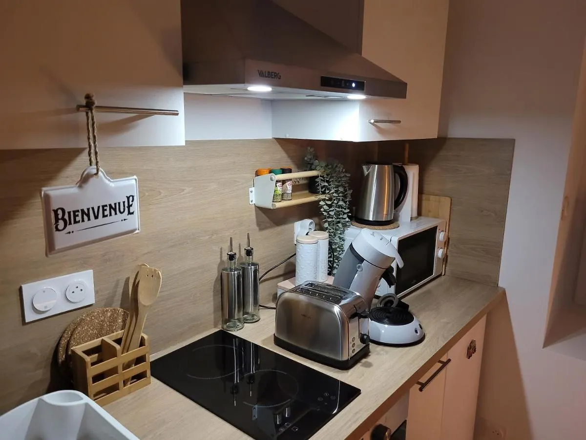 Holiday home La Passerelle Mernel